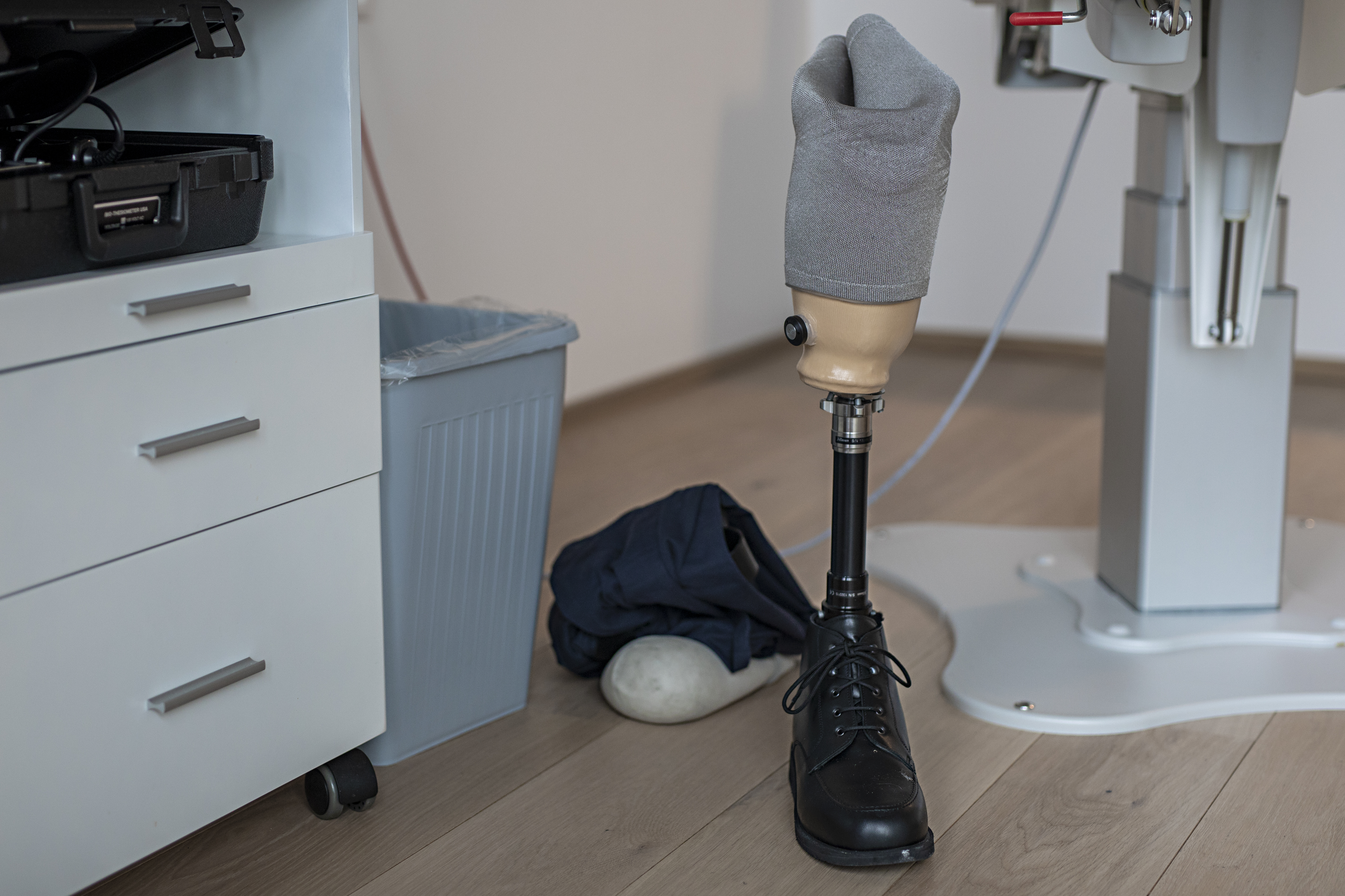 Billede af en benprotese, der kan bruges efter en amputation.